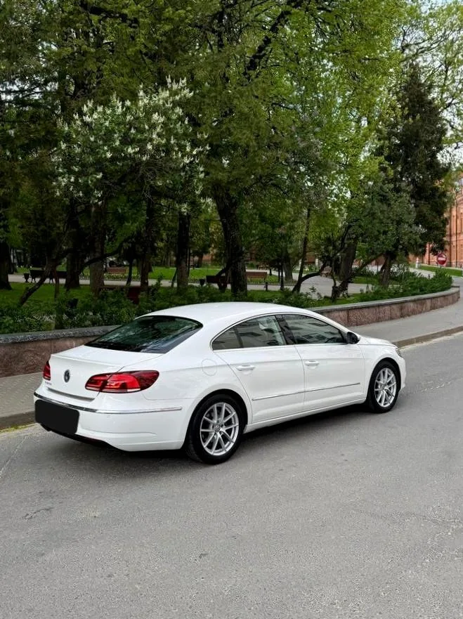Volkswagen Passat CC