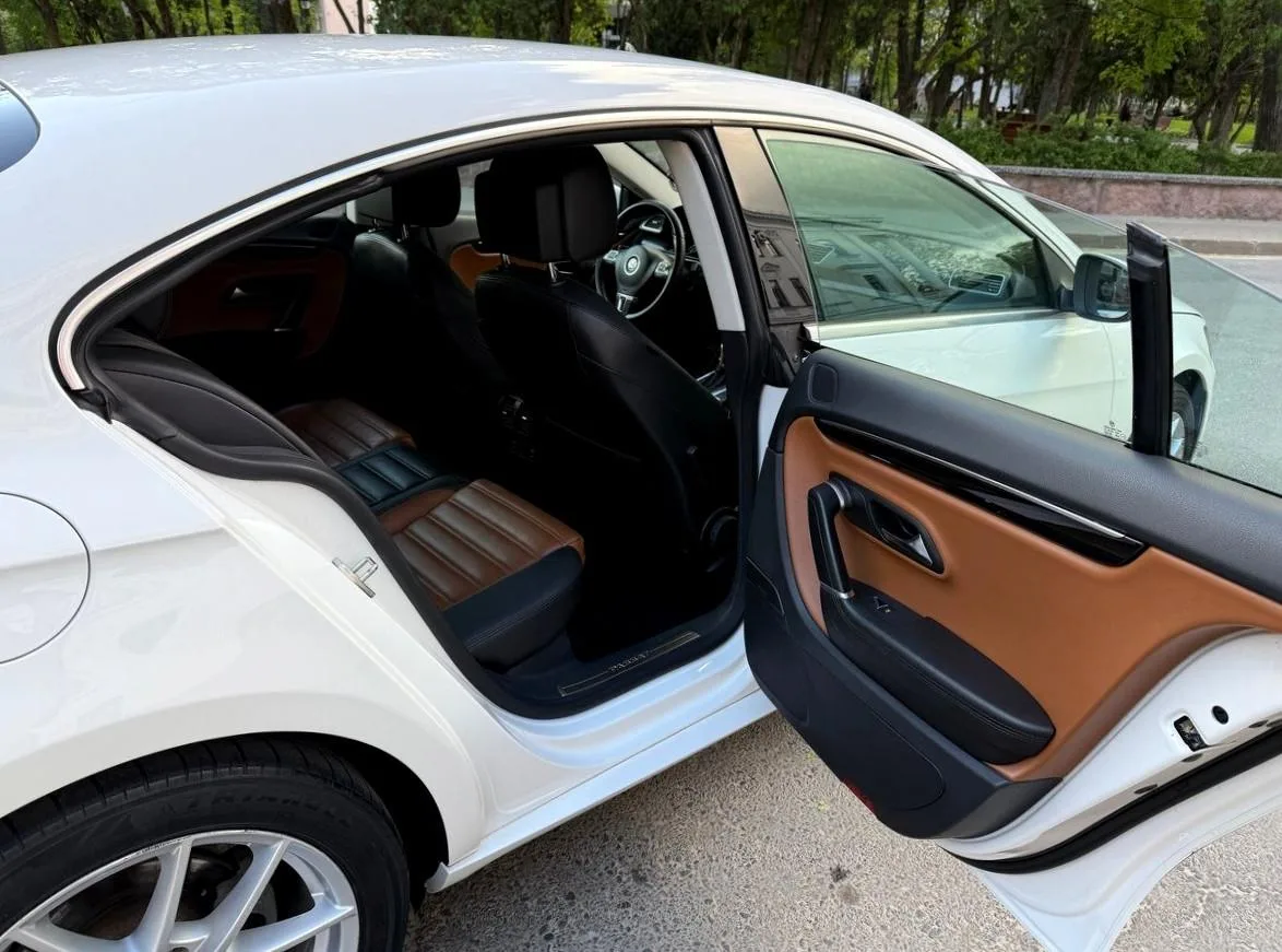Volkswagen Passat CC