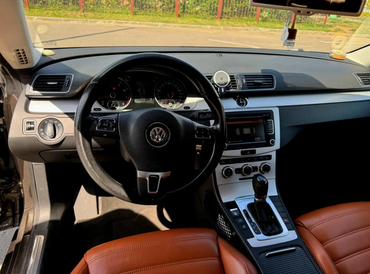 Volkswagen Passat CC