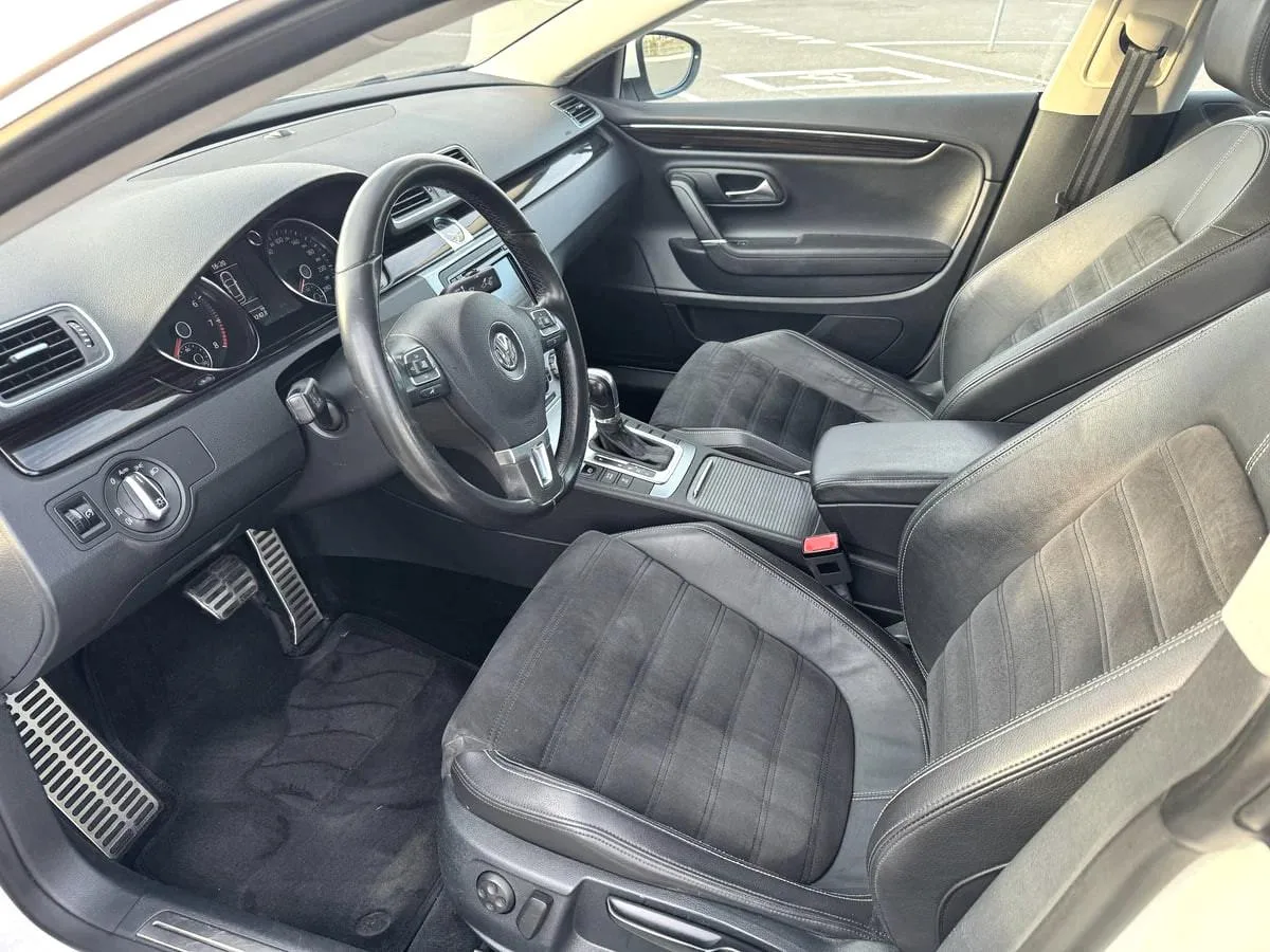 Volkswagen Passat CC