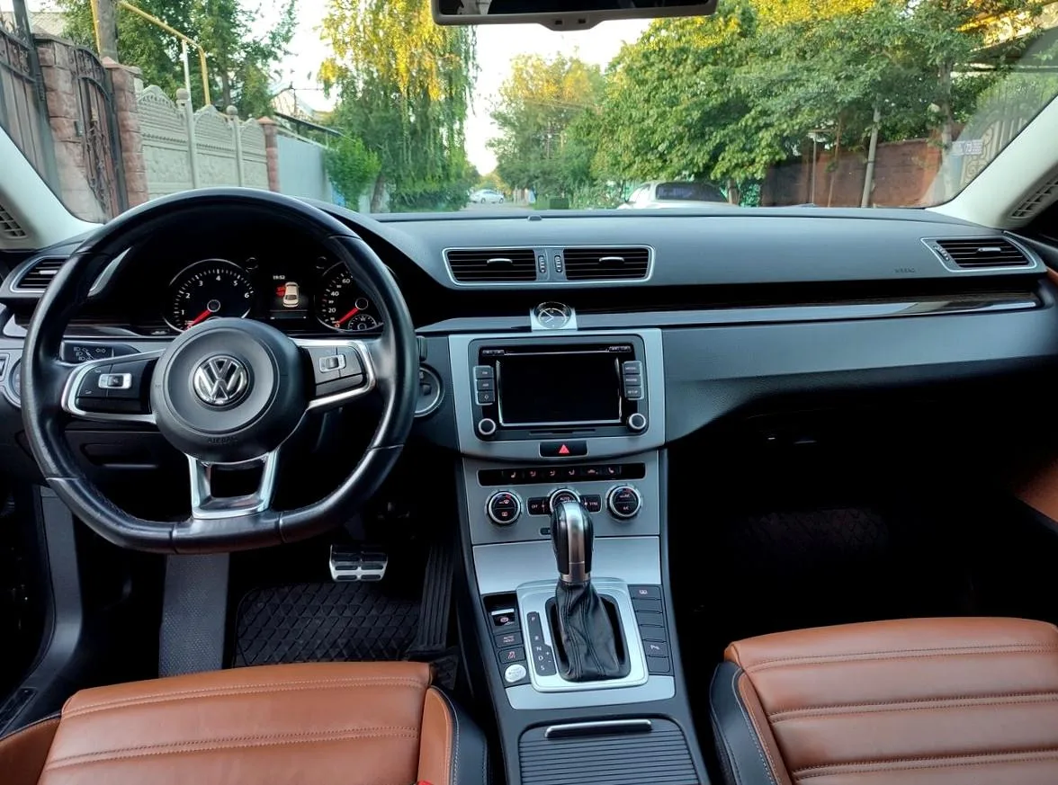Volkswagen Passat CC
