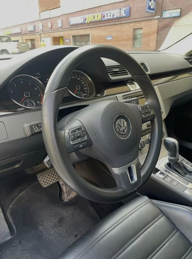 Volkswagen Passat CC
