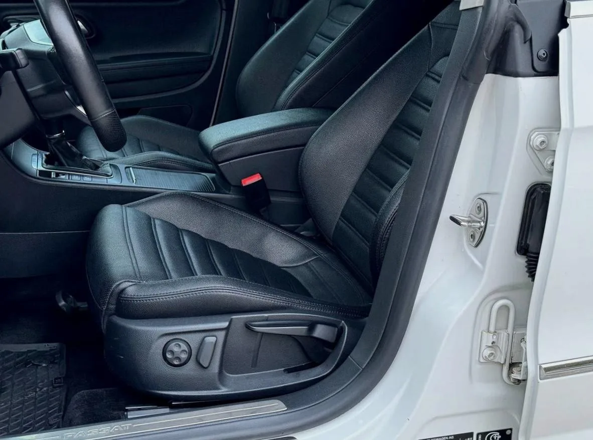 Volkswagen Passat CC