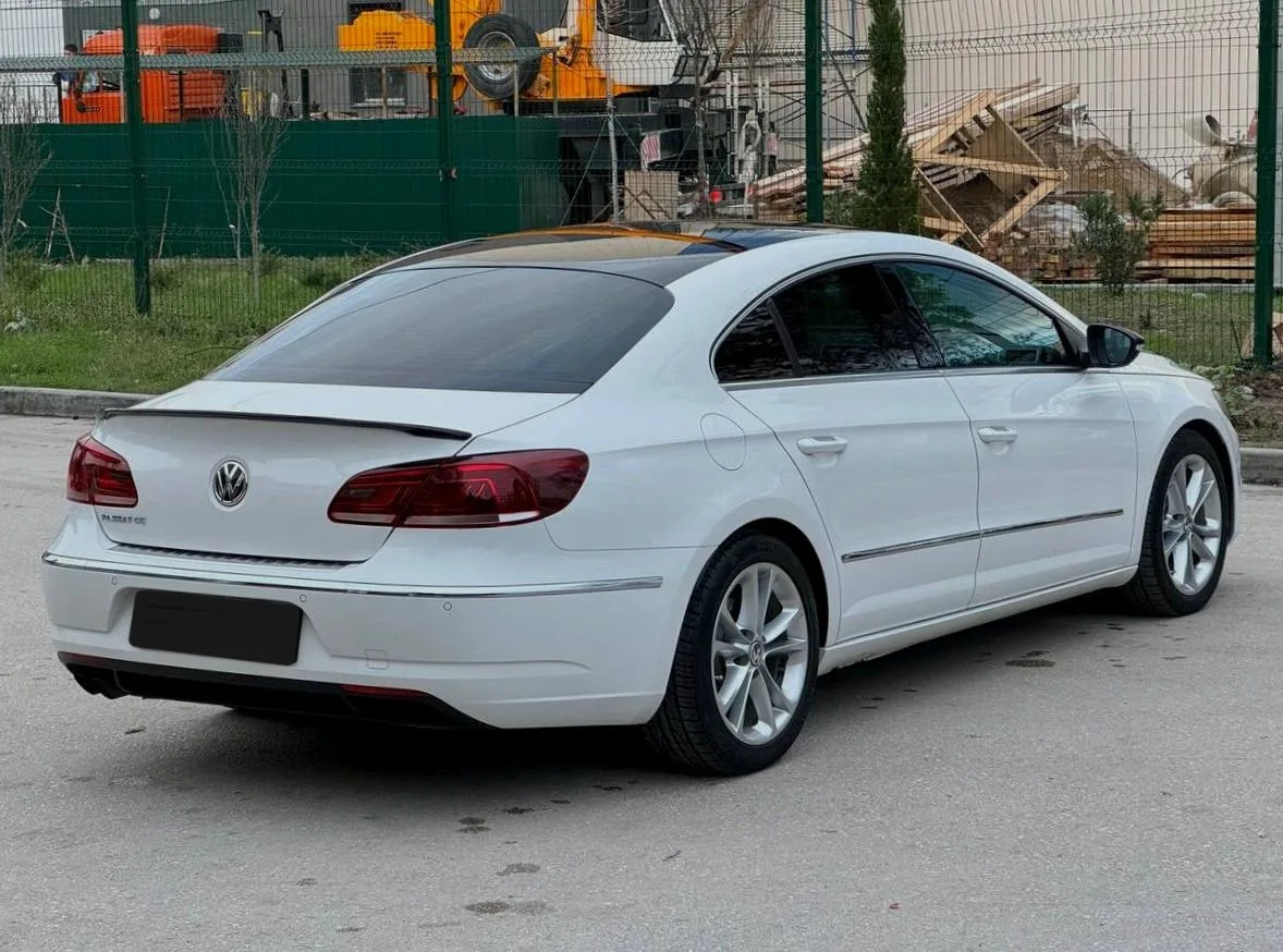 Volkswagen Passat CC