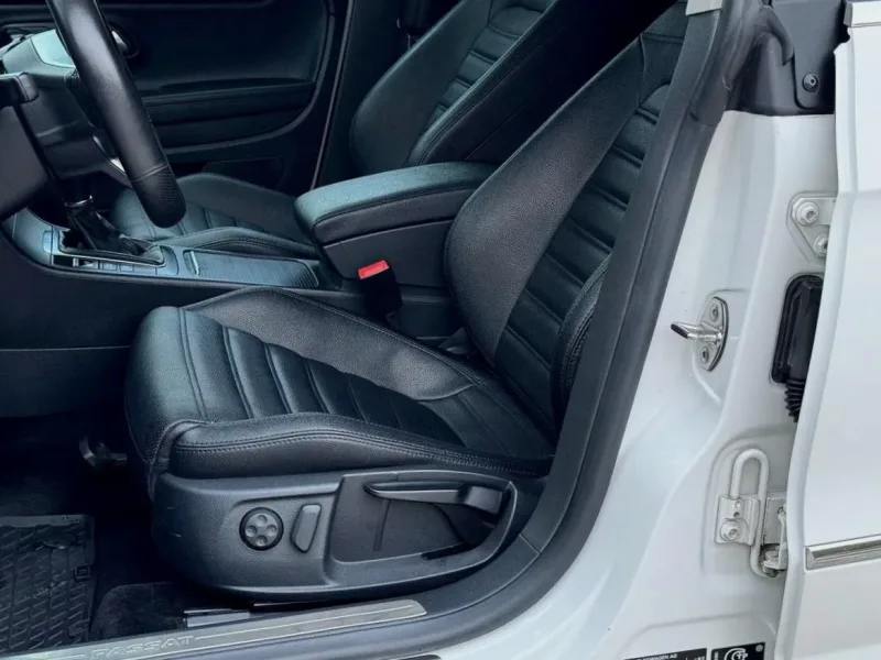 Volkswagen Passat CC 2013