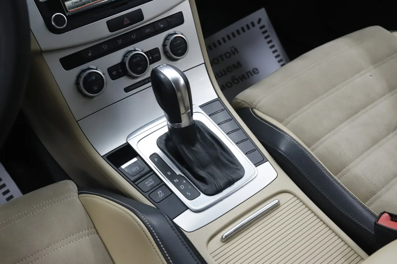 Volkswagen Passat CC