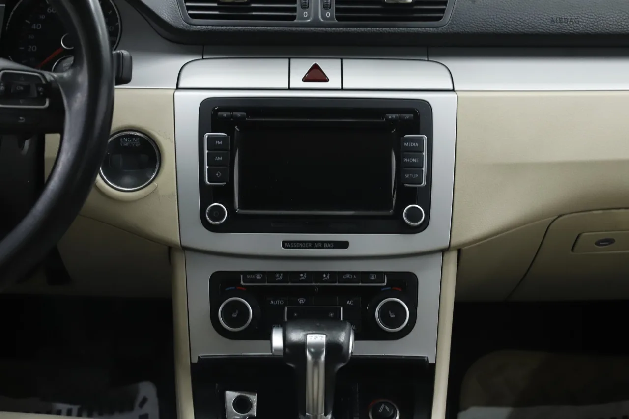 Volkswagen Passat CC