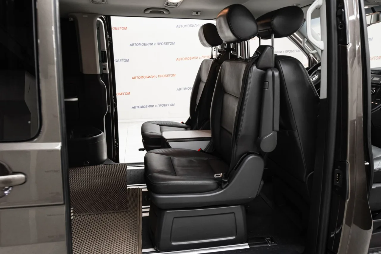 Volkswagen Multivan