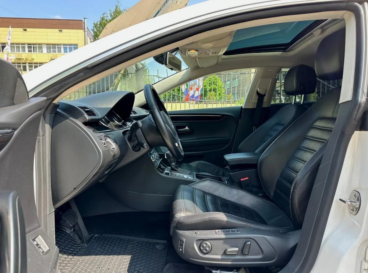 Volkswagen Passat CC