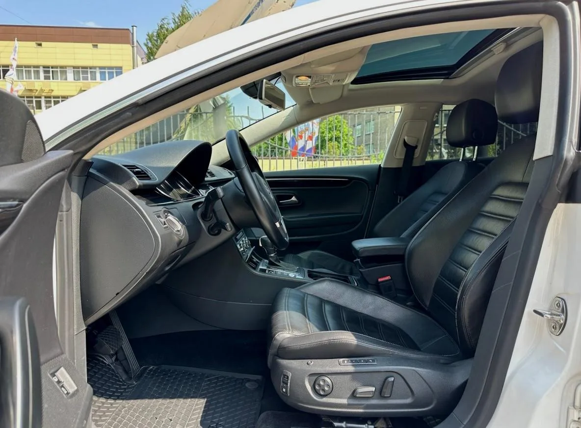 Volkswagen Passat CC