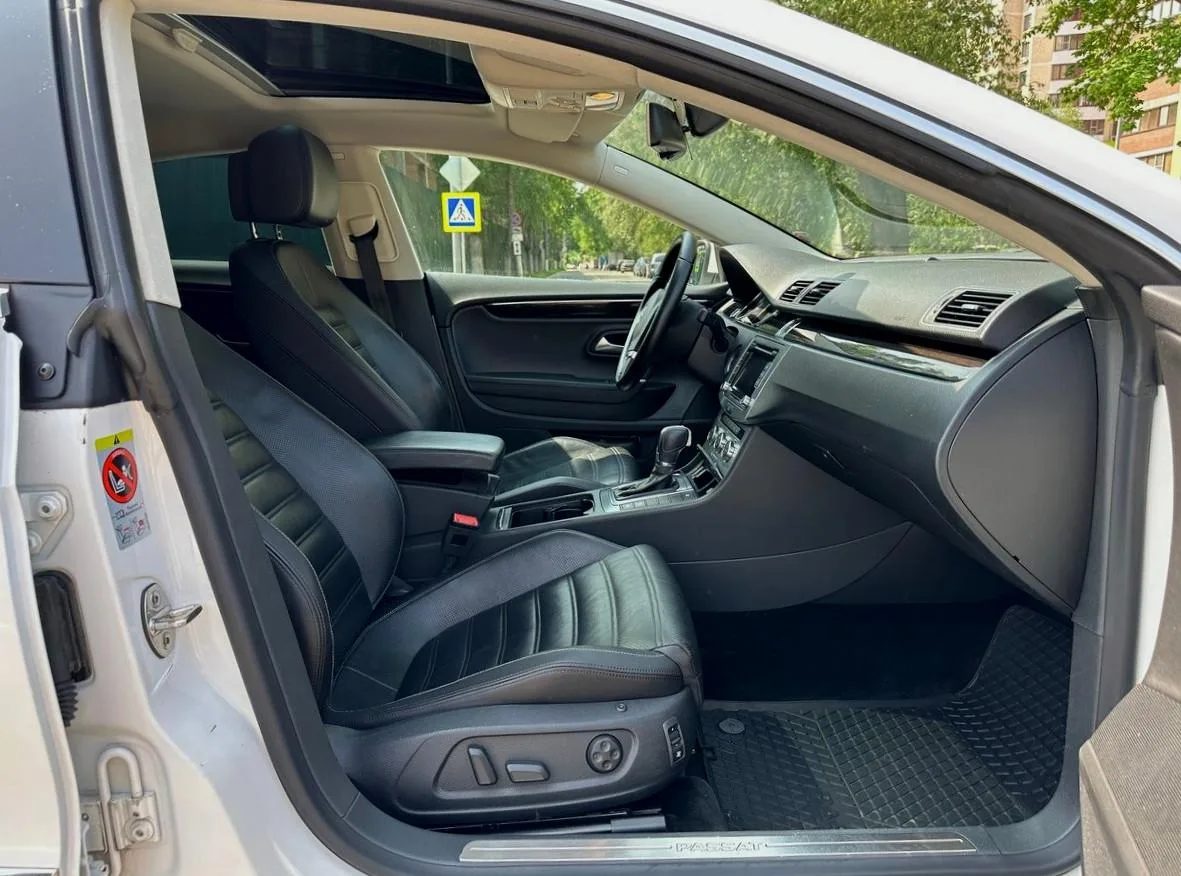 Volkswagen Passat CC