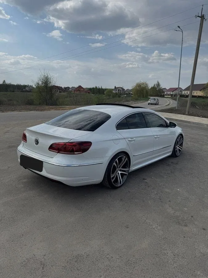 Volkswagen Passat CC