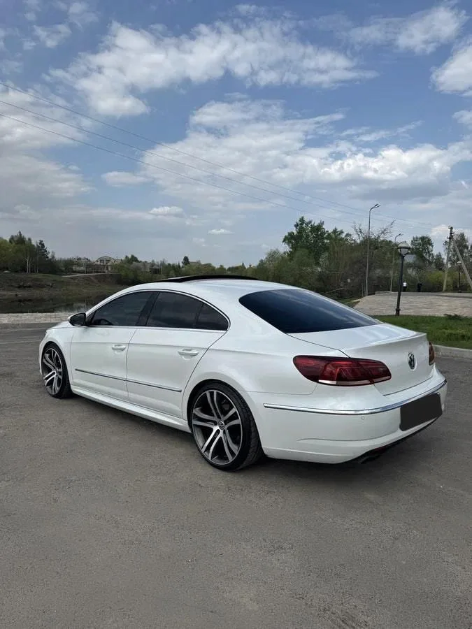 Volkswagen Passat CC