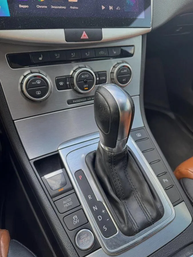 Volkswagen Passat CC