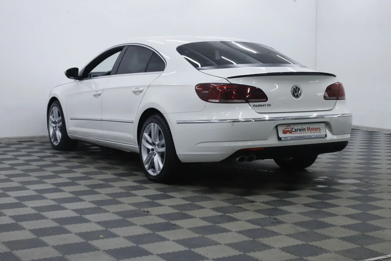 Volkswagen Passat CC