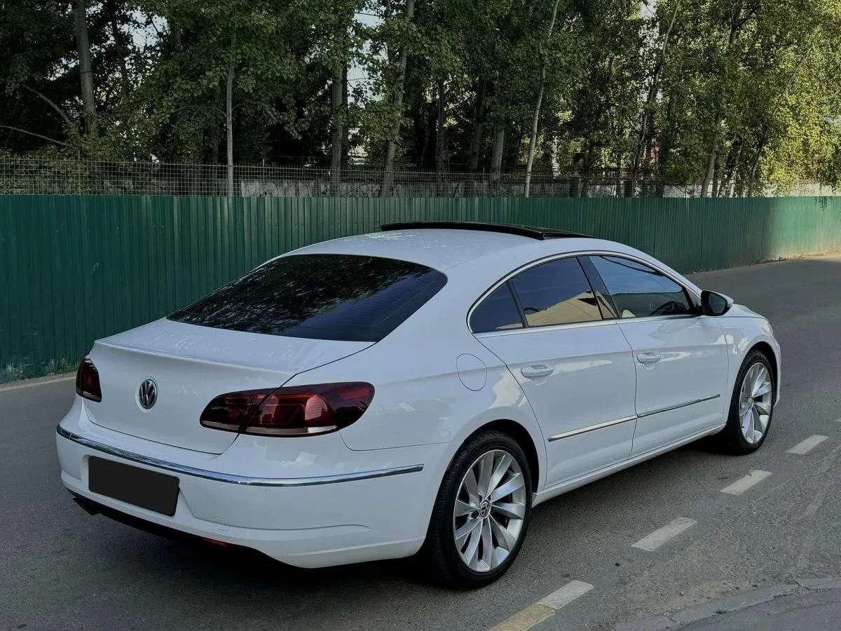 Volkswagen Passat CC