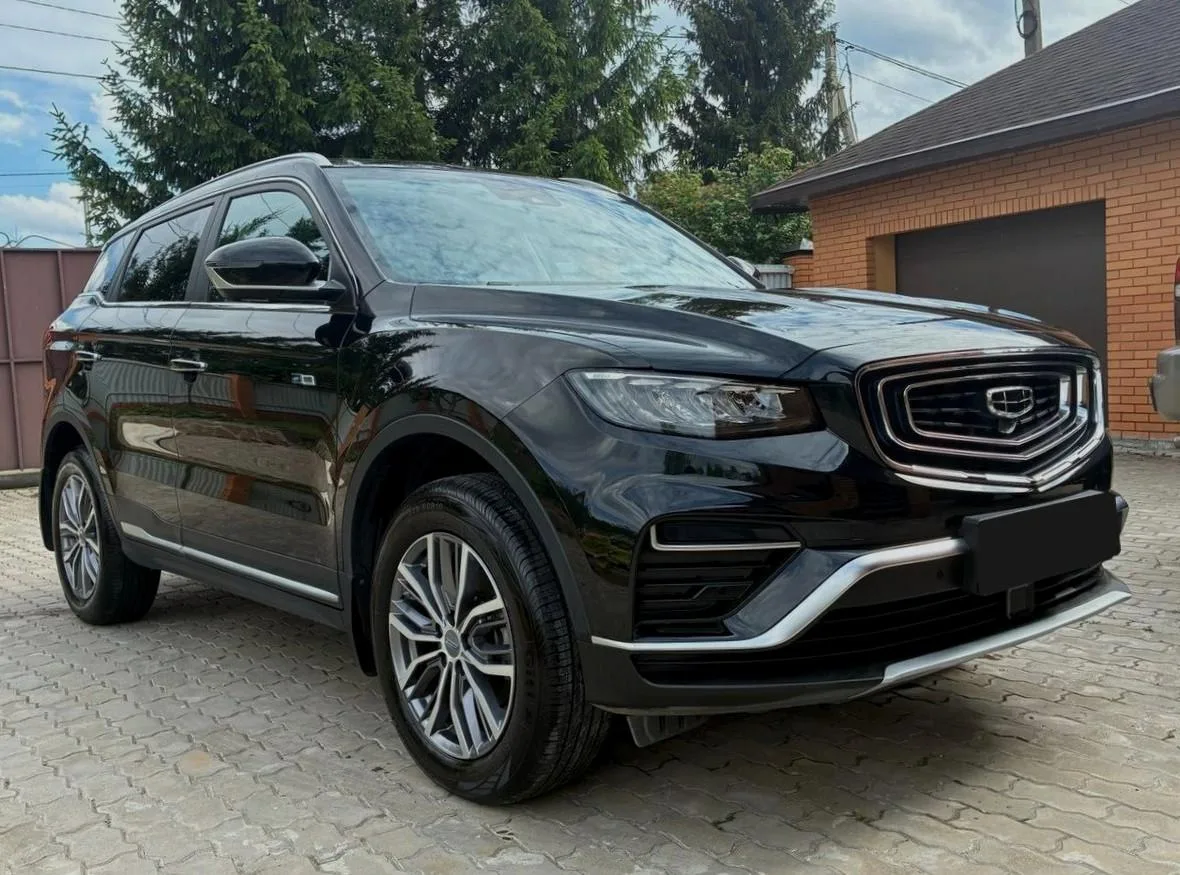 Geely Atlas Pro