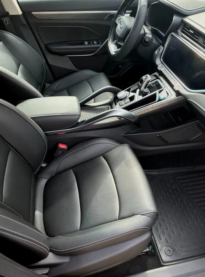 Geely Atlas Pro
