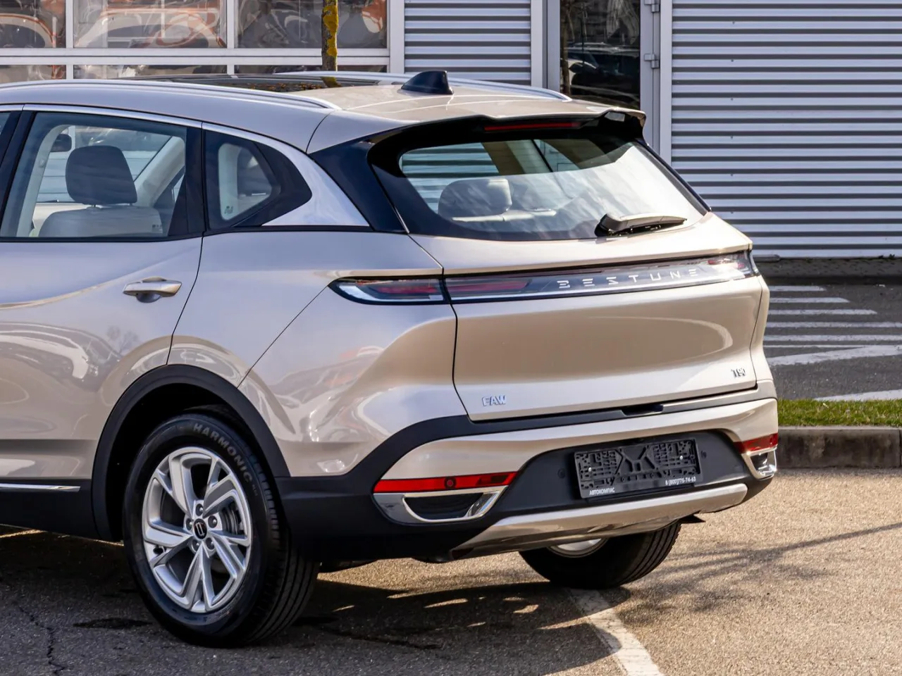 FAW Bestune T90