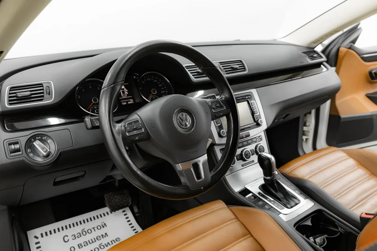 Volkswagen Passat CC