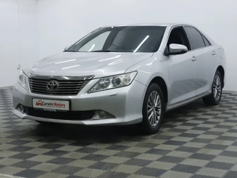 Toyota Camry 2013