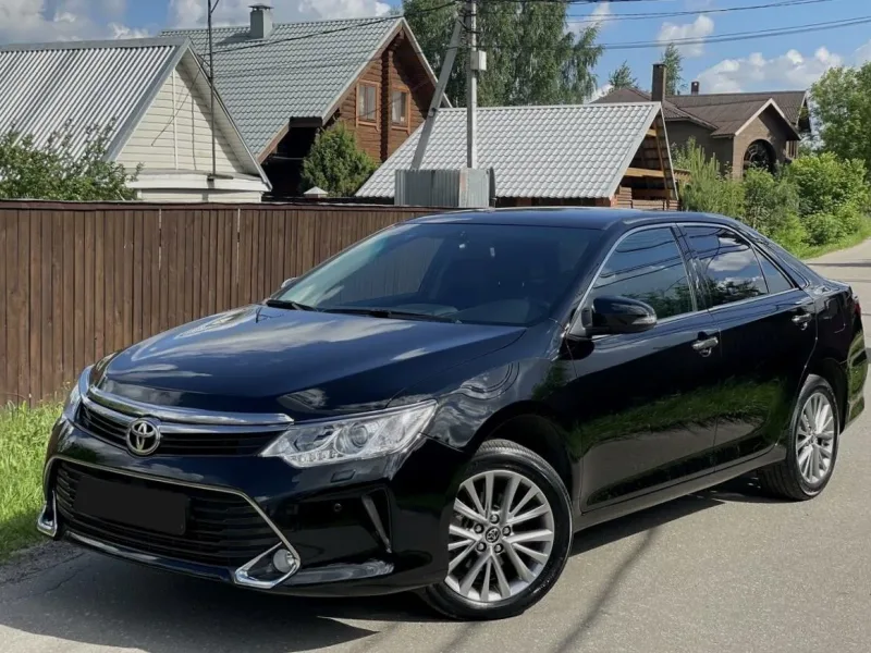 Toyota Camry 2016
