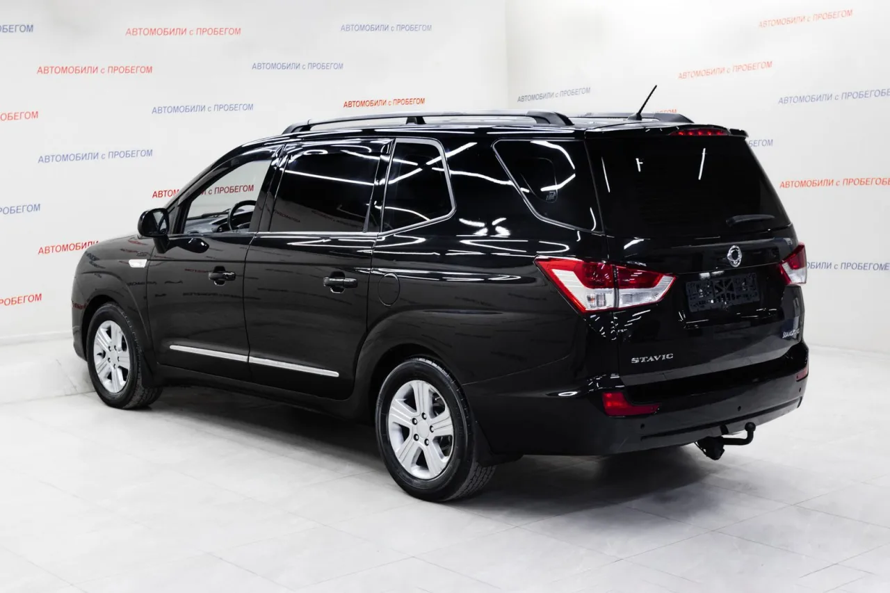 SsangYong Stavic