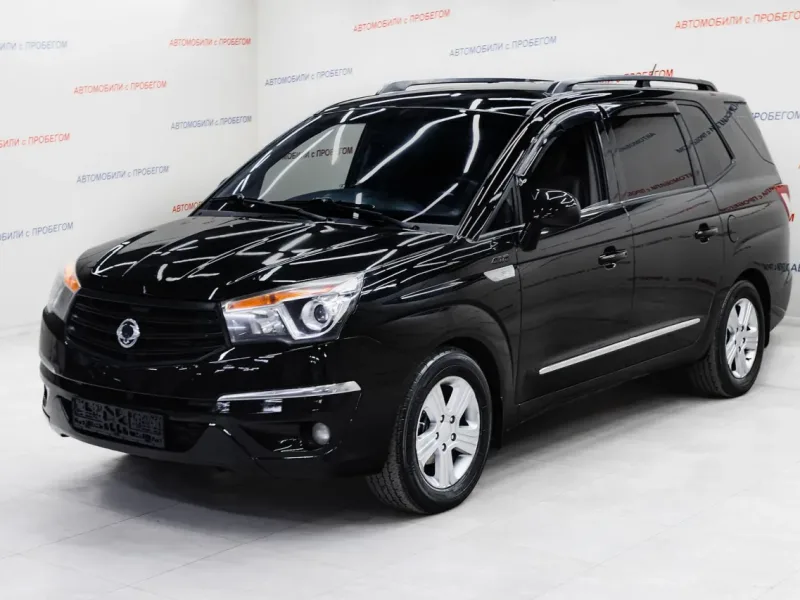 SsangYong Stavic 2014