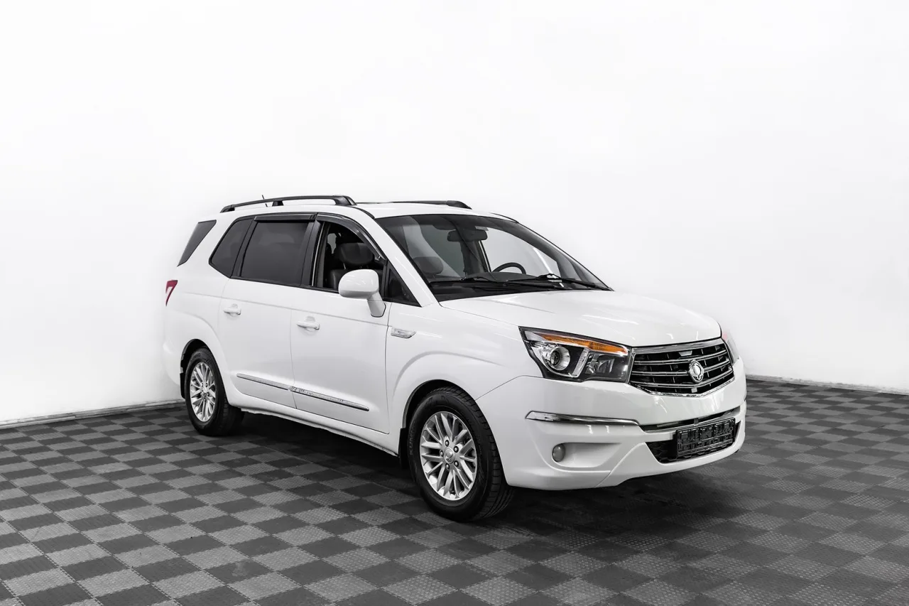 SsangYong Stavic