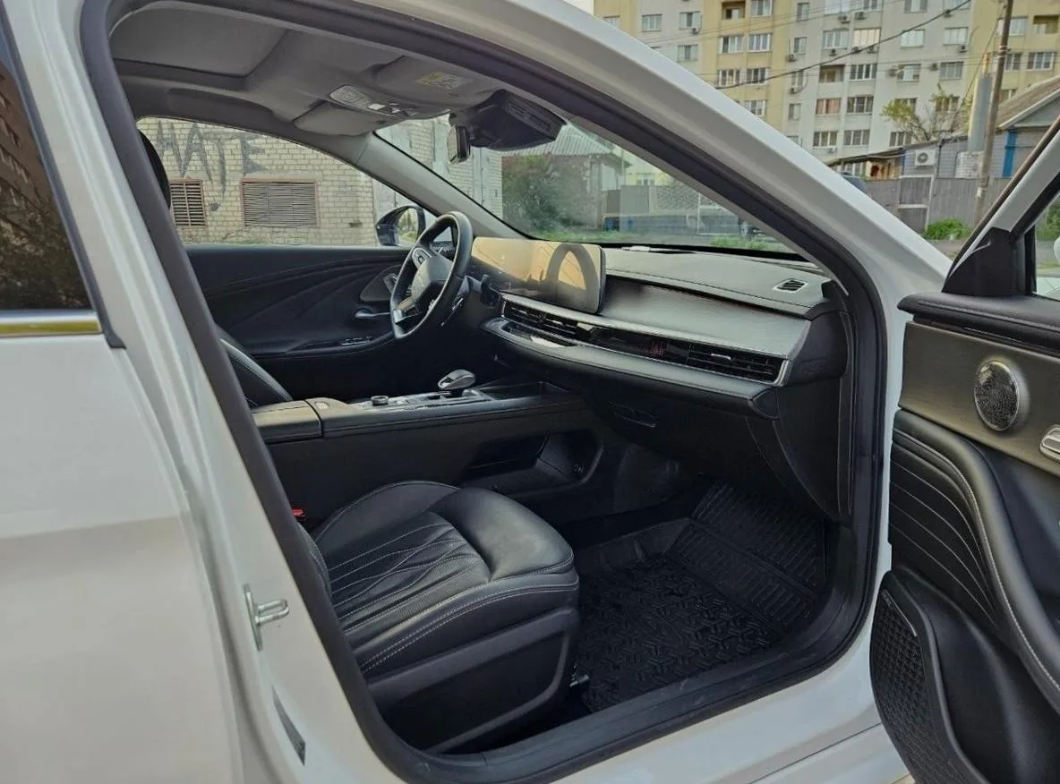 Chery Arrizo 8