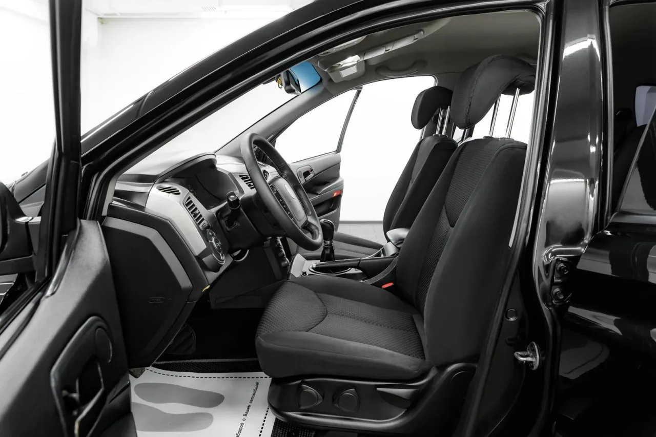 SsangYong Kyron