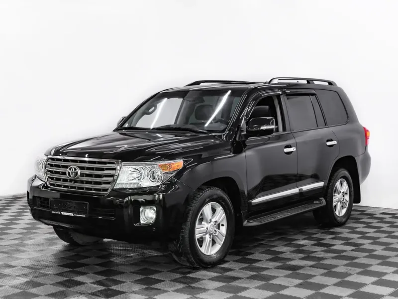 Toyota Land Cruiser 2013