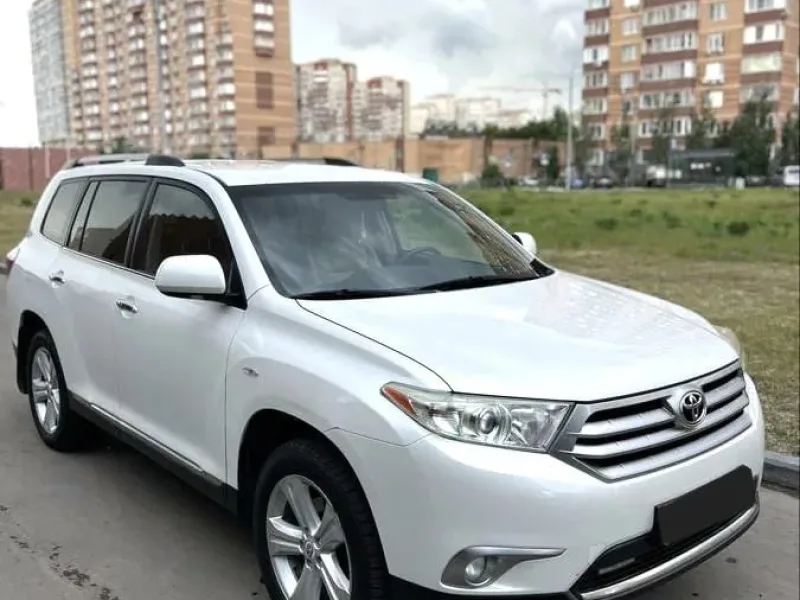 Toyota Highlander 2013