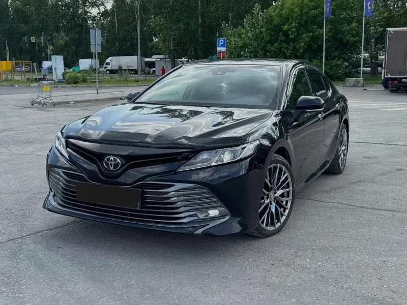 Toyota Camry 2019