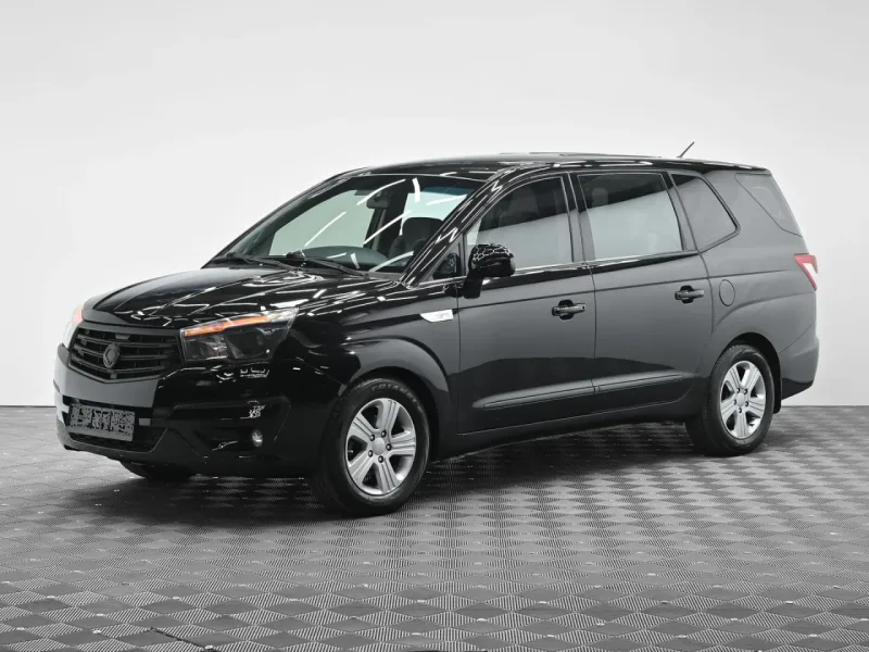 SsangYong Stavic 2014