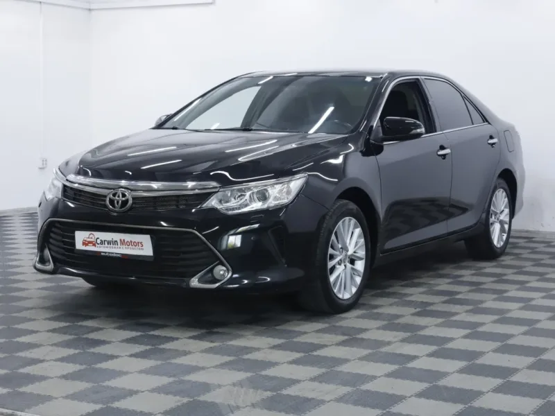 Toyota Camry 2015