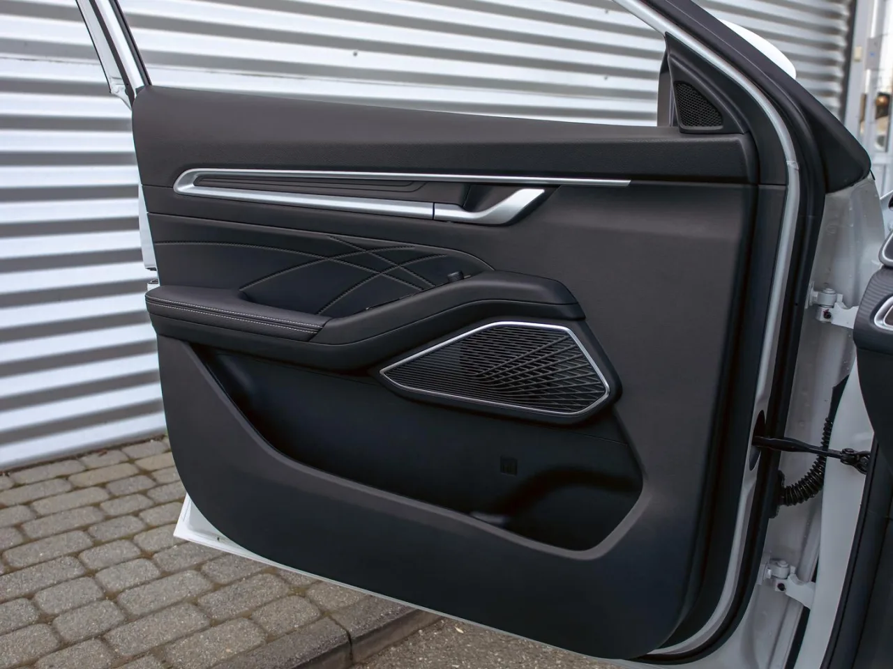 Belgee S50