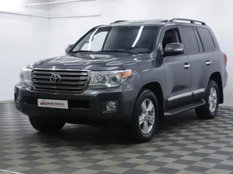 Toyota Land Cruiser 2015