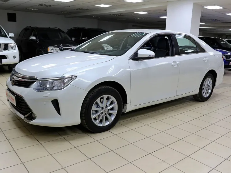 Toyota Camry 2016