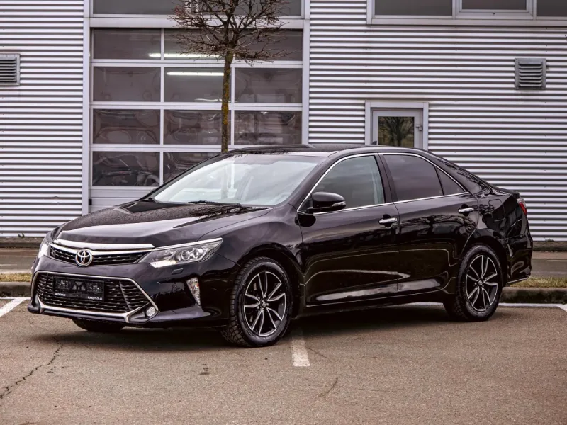 Toyota Camry 2017