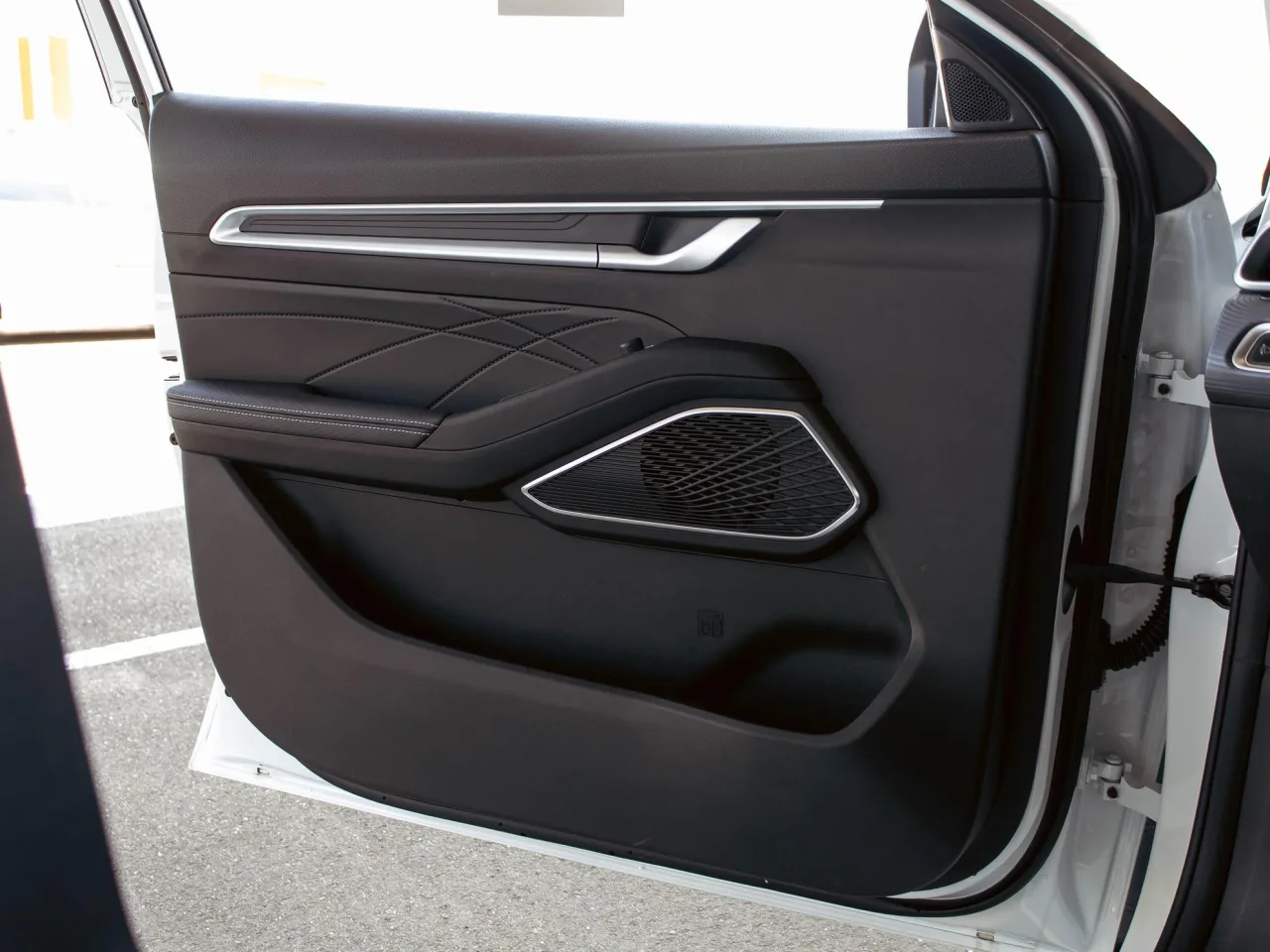 Belgee S50