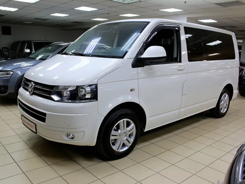 Volkswagen Caravelle 2014