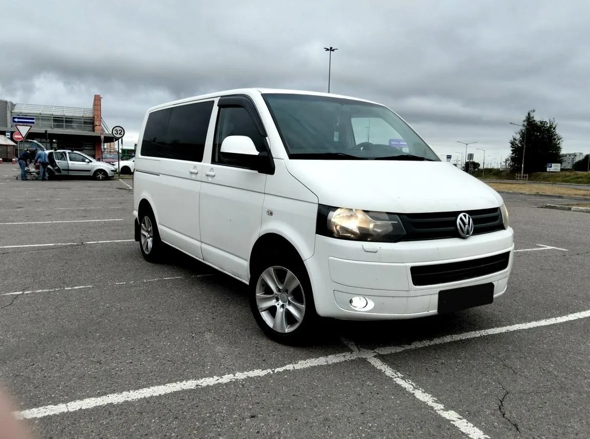 Volkswagen Caravelle