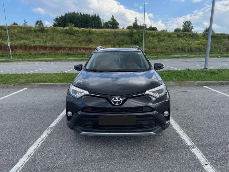 Toyota RAV4 2019