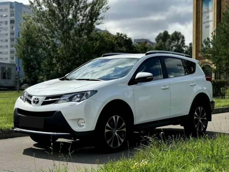 Toyota RAV4 2015