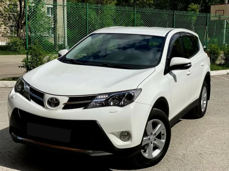 Toyota RAV4 2014