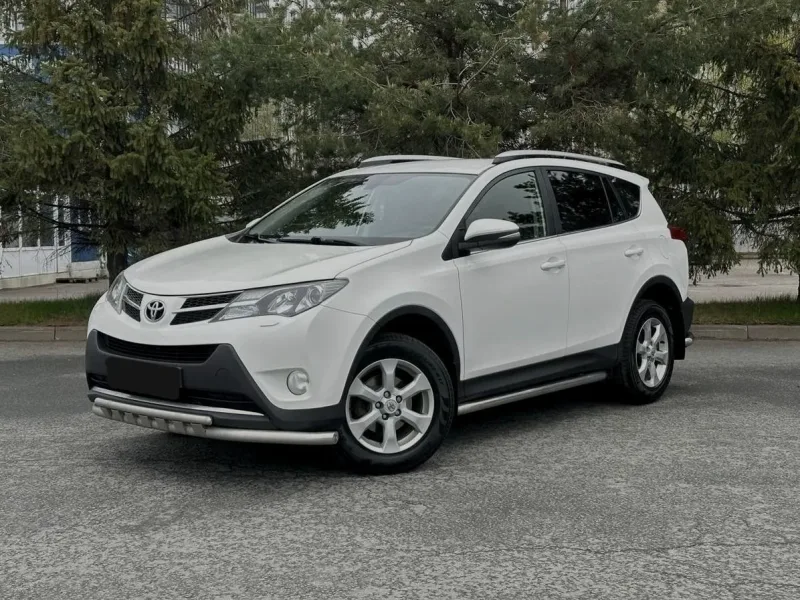 Toyota RAV4 2014