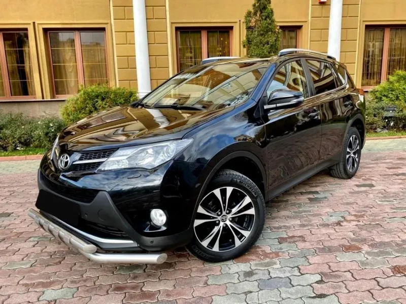 Toyota RAV4 2015