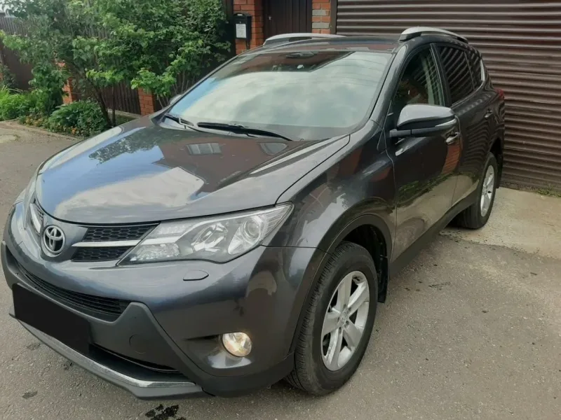 Toyota RAV4 2015