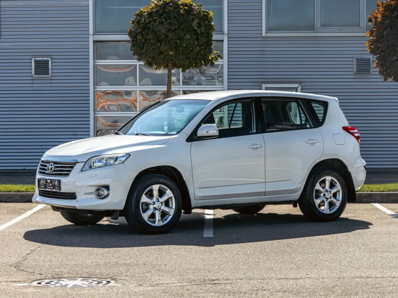 Toyota RAV4 2013